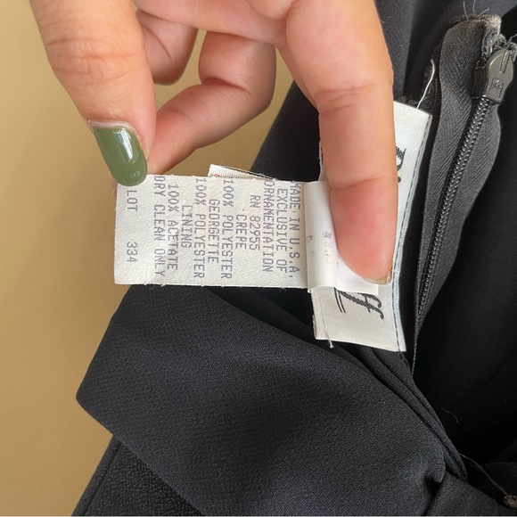 Black Bill Levkoff Elegant Dress - Picture 6 of 7